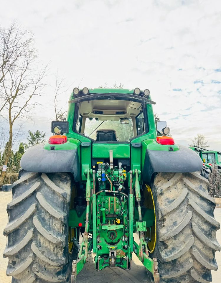 John Deere 7530 - Farm tractor: picture 3 John Deere 7530 - Farm tractor: picture 3