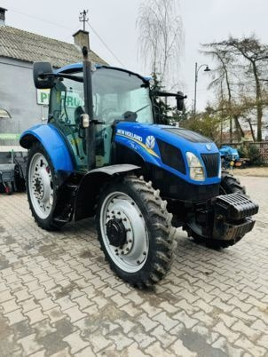 New Holland T5.115 - Farm tractor: picture 2 New Holland T5.115 - Farm tractor: picture 2