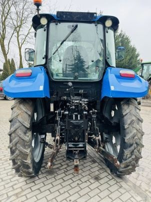 New Holland T5.115 - Farm tractor: picture 4 New Holland T5.115 - Farm tractor: picture 4