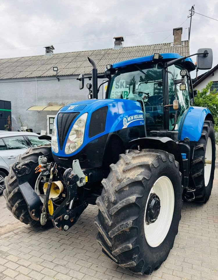 New Holland T7.210 - Farm tractor: picture 1 New Holland T7.210 - Farm tractor: picture 1