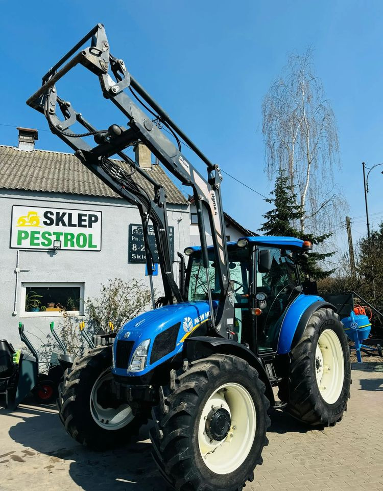 New Holland TD5.105 - Farm tractor: picture 4 New Holland TD5.105 - Farm tractor: picture 4