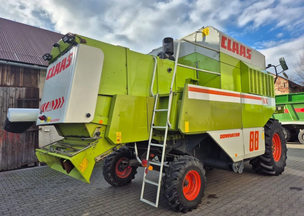 Claas Dominator VX 88 - Combine harvester: picture 4 Claas Dominator VX 88 - Combine harvester: picture 4