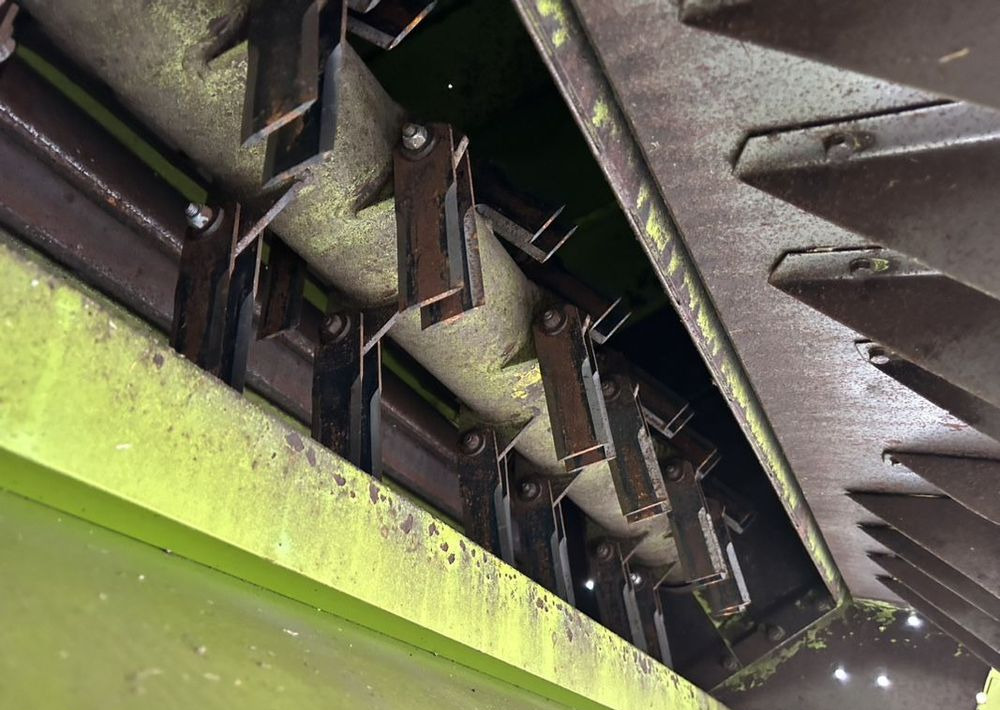 Claas Lexion 430 Montana - Combine harvester: picture 5 Claas Lexion 430 Montana - Combine harvester: picture 5