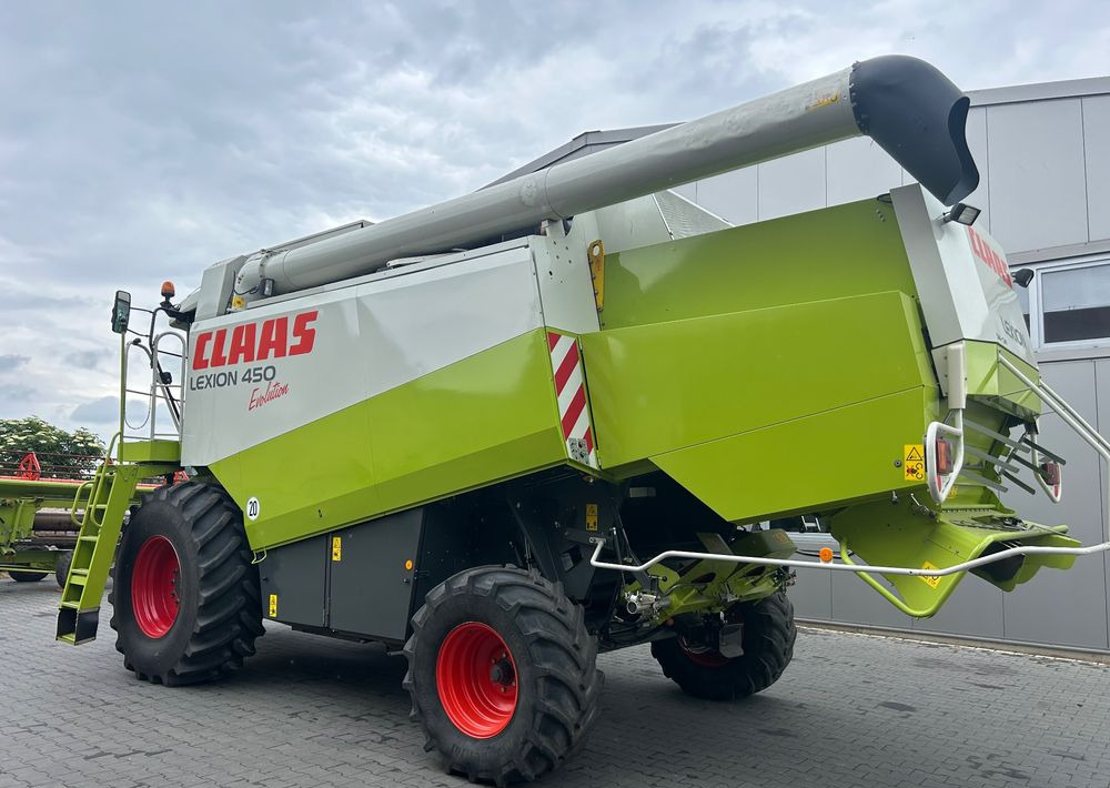 Claas Lexion 450 Evolution - Combine harvester: picture 4 Claas Lexion 450 Evolution - Combine harvester: picture 4