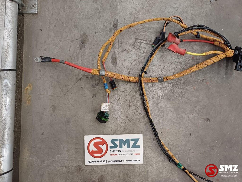 Caterpillar Wiring Harnesses Chassis / Engine / Lightning Cate - Cables/ Wire harness for Material handling equipment: picture 5 Caterpillar Wiring Harnesses Chassis / Engine / Lightning Cate - Cables/ Wire harness for Material handling equipment: picture 5