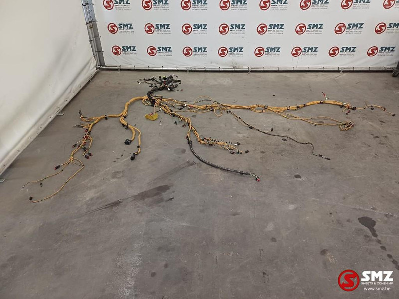 Caterpillar Wiring harness chassis Caterpillar - Cables/ Wire harness for Material handling equipment: picture 1 Caterpillar Wiring harness chassis Caterpillar - Cables/ Wire harness for Material handling equipment: picture 1