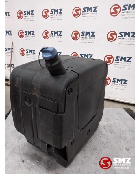DAF Occ AdBlue tank DAF XF 106 - AdBlue tank for Truck: picture 1 DAF Occ AdBlue tank DAF XF 106 - AdBlue tank for Truck: picture 1