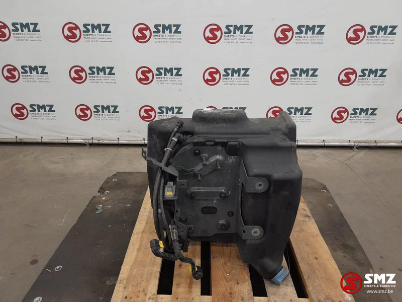 DAF Occ AdBluetank 90L DAF - Fuel processing/ Fuel delivery for Truck: picture 4 DAF Occ AdBluetank 90L DAF - Fuel processing/ Fuel delivery for Truck: picture 4