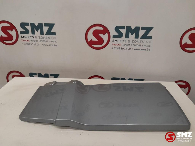 DAF Occ cabinezijspoiler rechtsboven DAF - Aerodynamics/ Spoiler for Truck: picture 1 DAF Occ cabinezijspoiler rechtsboven DAF - Aerodynamics/ Spoiler for Truck: picture 1