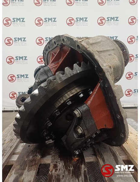 DAF Occ differentiëel 1347 i=2,69 DAF - Differential gear for Truck: picture 1 DAF Occ differentiëel 1347 i=2,69 DAF - Differential gear for Truck: picture 1