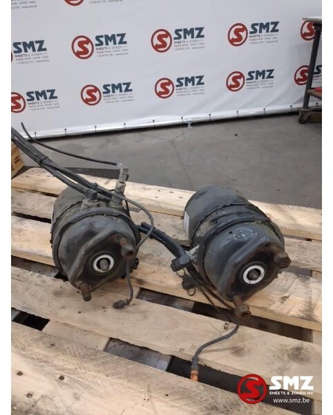 DAF Occ set remcilinders DAF XF 105 1686001 1686002 - Brake cylinder for Truck: picture 2 DAF Occ set remcilinders DAF XF 105 1686001 1686002 - Brake cylinder for Truck: picture 2