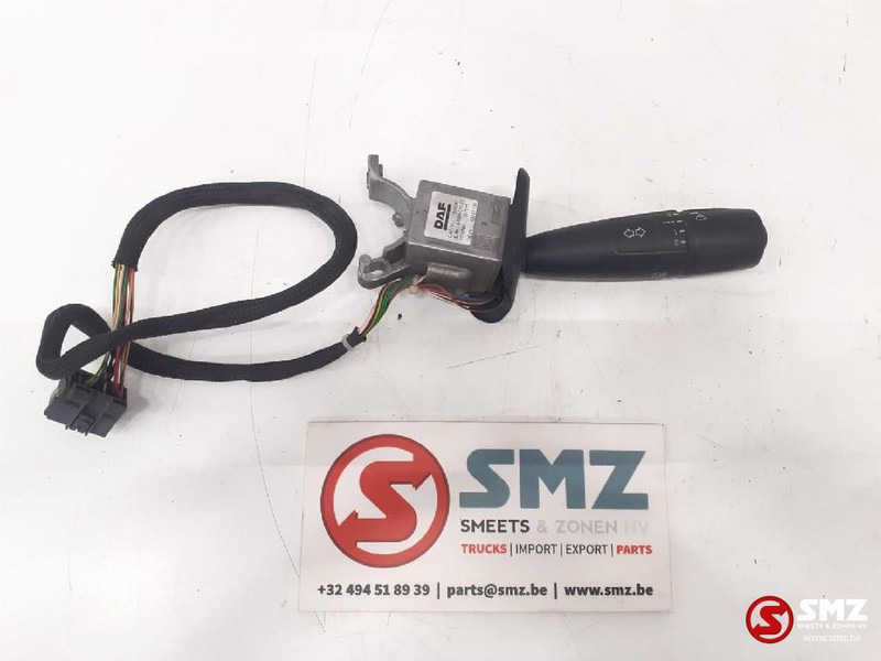 DAF Occ stuurkolomschakelaar richtingaanwijzer ruitenw - Electrical system for Truck: picture 2 DAF Occ stuurkolomschakelaar richtingaanwijzer ruitenw - Electrical system for Truck: picture 2