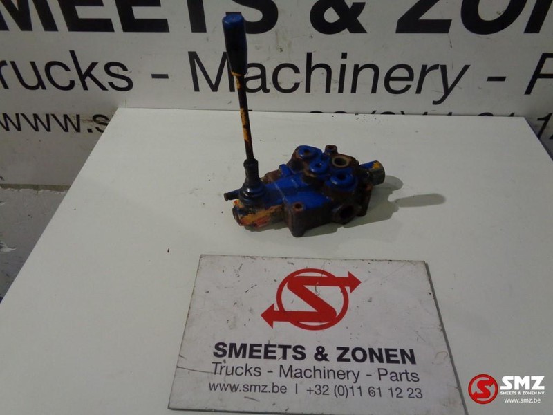 Diversen Occ dubbelwerkend ventiel - Hydraulic valve for Truck: picture 1 Diversen Occ dubbelwerkend ventiel - Hydraulic valve for Truck: picture 1