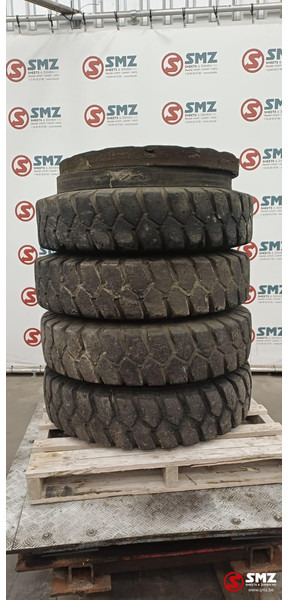 Diversen Occ industrieband 10.00-20 Nokia - Tire for Truck: picture 1 Diversen Occ industrieband 10.00-20 Nokia - Tire for Truck: picture 1