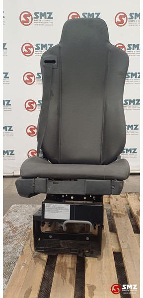 Iveco Occ bijrijdersstoel Iveco - Cab and interior for Truck: picture 1 Iveco Occ bijrijdersstoel Iveco - Cab and interior for Truck: picture 1