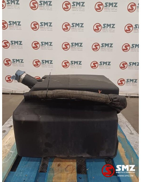 MAN Occ AdBluetank 40L MAN - Fuel processing/ Fuel delivery for Truck: picture 4 MAN Occ AdBluetank 40L MAN - Fuel processing/ Fuel delivery for Truck: picture 4