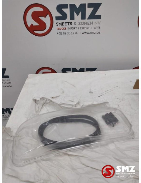 Mercedes-Benz Koplampglas rechts mercedes atego - Headlight for Truck: picture 2 Mercedes-Benz Koplampglas rechts mercedes atego - Headlight for Truck: picture 2