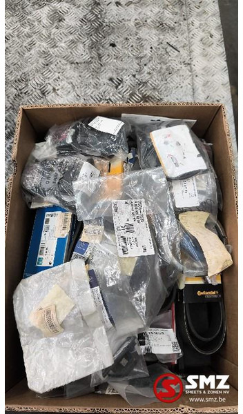 Mercedes-Benz Lot onderdelen Mercedes - Lights/ Lighting for Truck: picture 1 Mercedes-Benz Lot onderdelen Mercedes - Lights/ Lighting for Truck: picture 1