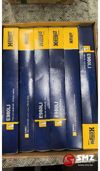 Mercedes-Benz Lot van 6 luchtfilters Mercedes - Air filter for Truck: picture 1 Mercedes-Benz Lot van 6 luchtfilters Mercedes - Air filter for Truck: picture 1