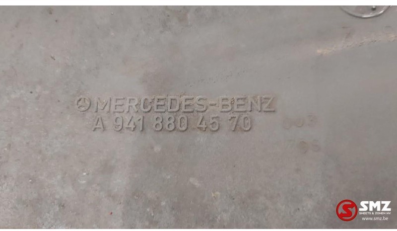 Mercedes-Benz Occ Bumperhoek links Mercedes Actros MP1 - Bumper corner for Truck: picture 3 Mercedes-Benz Occ Bumperhoek links Mercedes Actros MP1 - Bumper corner for Truck: picture 3