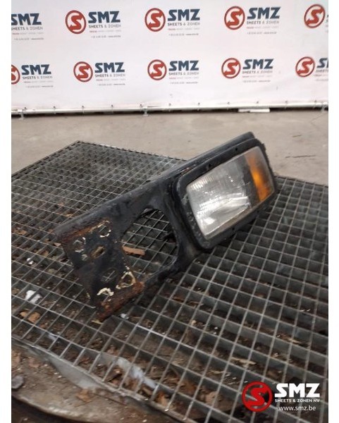 Mercedes-Benz Occ Bumperhoek links met lamp Mercedes SK - Bumper corner for Truck: picture 1 Mercedes-Benz Occ Bumperhoek links met lamp Mercedes SK - Bumper corner for Truck: picture 1