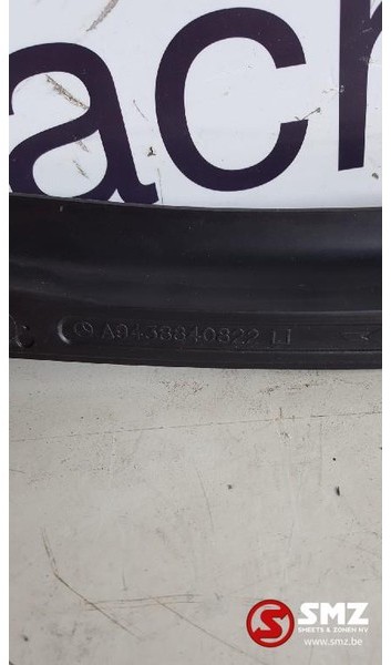 Mercedes-Benz Occ Spatbord cover achter rechts Actros - Fender for Truck: picture 3 Mercedes-Benz Occ Spatbord cover achter rechts Actros - Fender for Truck: picture 3