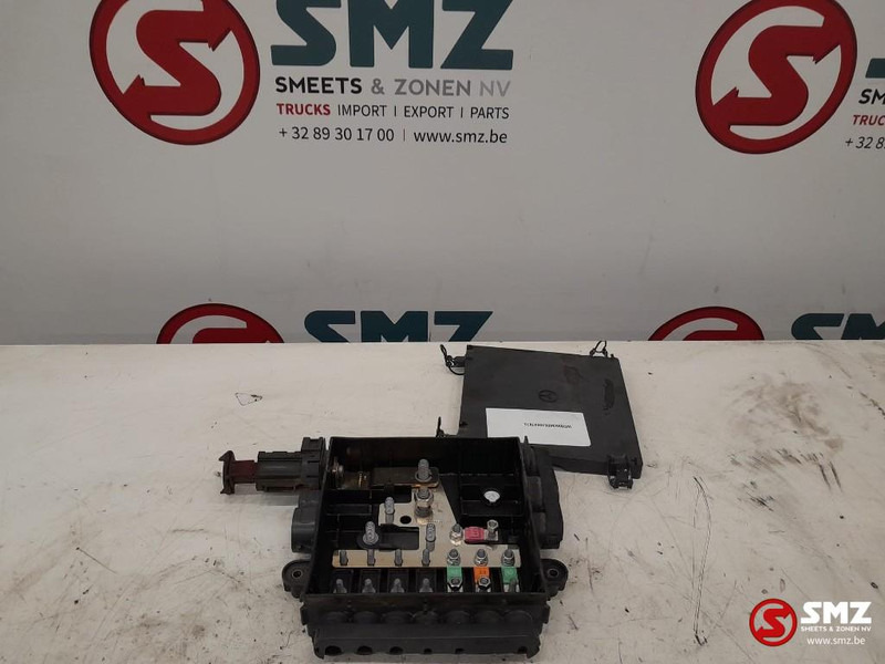 Mercedes-Benz Occ Zekeringskast Mercedes - Electrical system for Truck: picture 1 Mercedes-Benz Occ Zekeringskast Mercedes - Electrical system for Truck: picture 1
