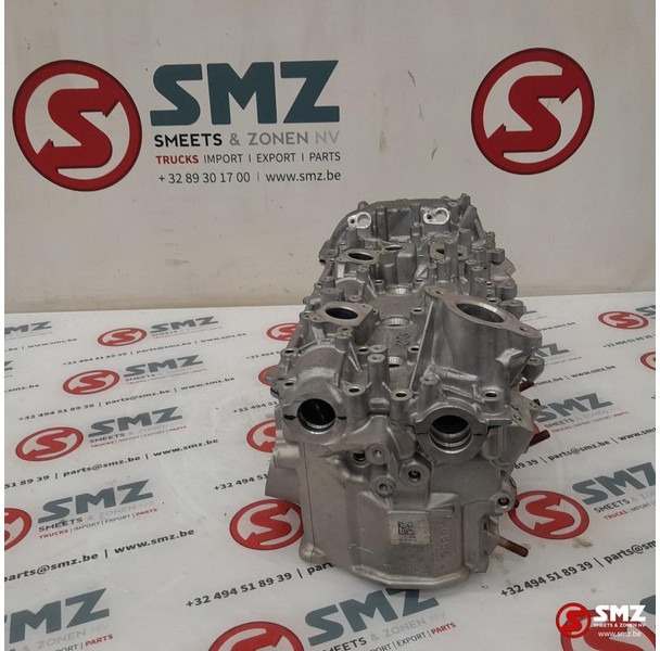 Mercedes-Benz Occ cilinderkop + kleppendeksel links AMG C63S Mer - Engine and parts for Car: picture 4 Mercedes-Benz Occ cilinderkop + kleppendeksel links AMG C63S Mer - Engine and parts for Car: picture 4