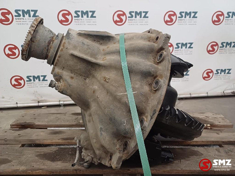 Mercedes-Benz Occ differentiëel R440-13,0 / C22,5 i=4,3 Mercedes - Differential gear for Truck: picture 1 Mercedes-Benz Occ differentiëel R440-13,0 / C22,5 i=4,3 Mercedes - Differential gear for Truck: picture 1