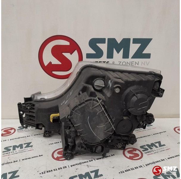 Mercedes-Benz Occ koplamp rechts Mercedes - Headlight for Truck: picture 2 Mercedes-Benz Occ koplamp rechts Mercedes - Headlight for Truck: picture 2