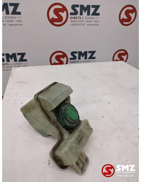 Mercedes-Benz Occ remvloeistofreservoir Mercedes 451900027 - Brake parts for Truck: picture 2 Mercedes-Benz Occ remvloeistofreservoir Mercedes 451900027 - Brake parts for Truck: picture 2