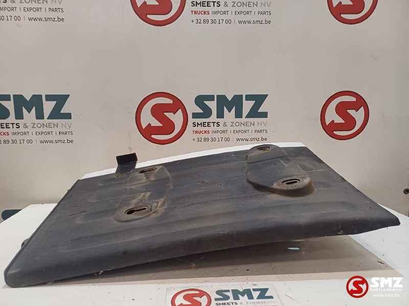 Mercedes-Benz Occ spatbord linksvooraan Mercedes - Body and exterior for Truck: picture 2 Mercedes-Benz Occ spatbord linksvooraan Mercedes - Body and exterior for Truck: picture 2