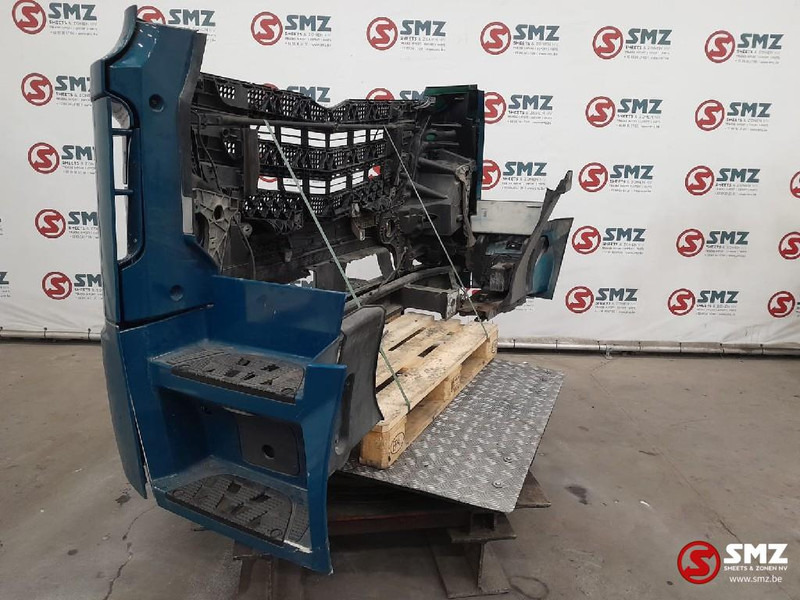 Mercedes-Benz Occ voorbumper Mercedes - Bumper for Truck: picture 5 Mercedes-Benz Occ voorbumper Mercedes - Bumper for Truck: picture 5