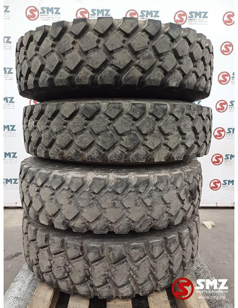 Michelin Occ vrachtwagenband 12.00R20 154/149K Michelin - Tire for Truck: picture 1 Michelin Occ vrachtwagenband 12.00R20 154/149K Michelin - Tire for Truck: picture 1