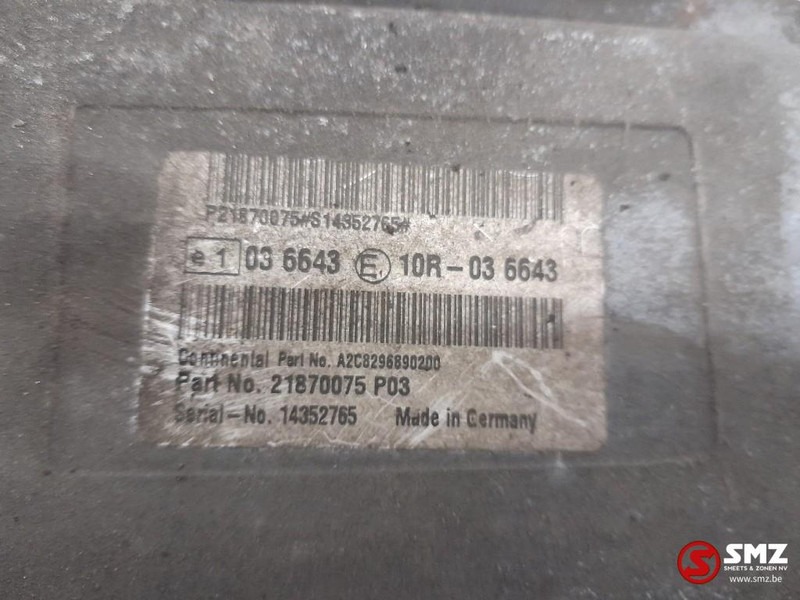 Renault Occ ECU AdBlue regeleenheid Renault - ECU for Truck: picture 3 Renault Occ ECU AdBlue regeleenheid Renault - ECU for Truck: picture 3