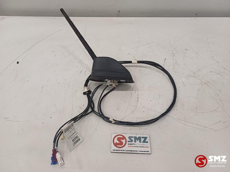 Renault Occ antenne Renault - Cab and interior for Truck: picture 1 Renault Occ antenne Renault - Cab and interior for Truck: picture 1