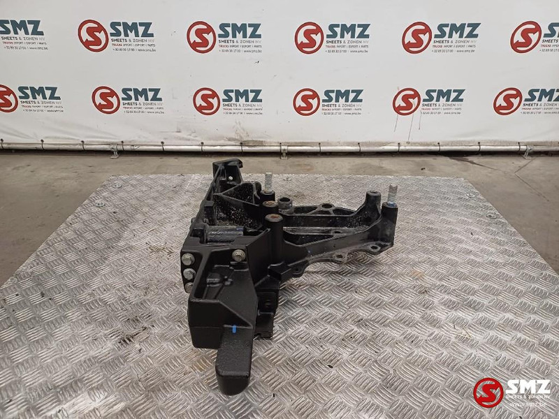 Renault Occ chassissteun links Renault - Frame/ Chassis for Truck: picture 4 Renault Occ chassissteun links Renault - Frame/ Chassis for Truck: picture 4