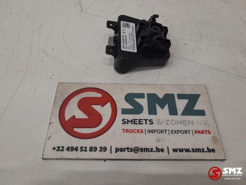 Renault Occ radarsensor Renault - Sensor for Truck: picture 3 Renault Occ radarsensor Renault - Sensor for Truck: picture 3