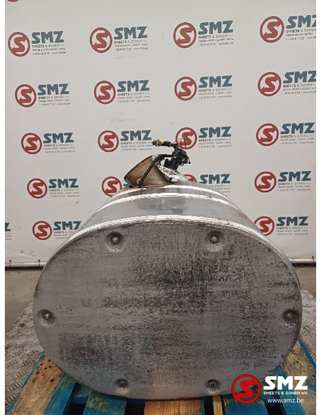 Renault Occ uitlaatdemper Euro 5 Renault - Muffler for Truck: picture 4 Renault Occ uitlaatdemper Euro 5 Renault - Muffler for Truck: picture 4