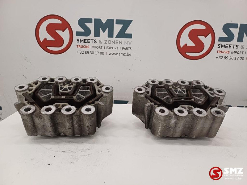 Scania Occ set motorsteunen Scania - Engine mount for Truck: picture 5 Scania Occ set motorsteunen Scania - Engine mount for Truck: picture 5