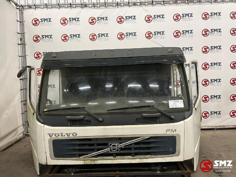 Volvo Occ cabine Volvo - Cab and interior for Truck: picture 2 Volvo Occ cabine Volvo - Cab and interior for Truck: picture 2