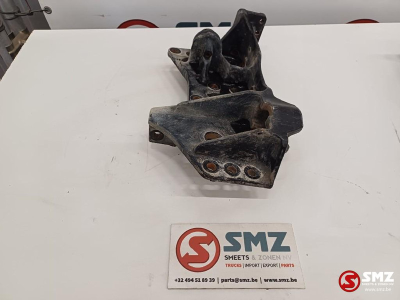 Volvo Occ framebeugel rechtsvooraan Volvo - Frame/ Chassis for Truck: picture 4 Volvo Occ framebeugel rechtsvooraan Volvo - Frame/ Chassis for Truck: picture 4