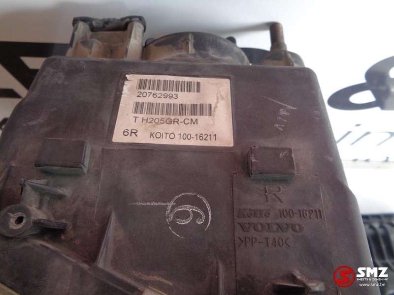 Volvo Occ koplamp rechts Volvo FH12 - Headlight for Truck: picture 2 Volvo Occ koplamp rechts Volvo FH12 - Headlight for Truck: picture 2