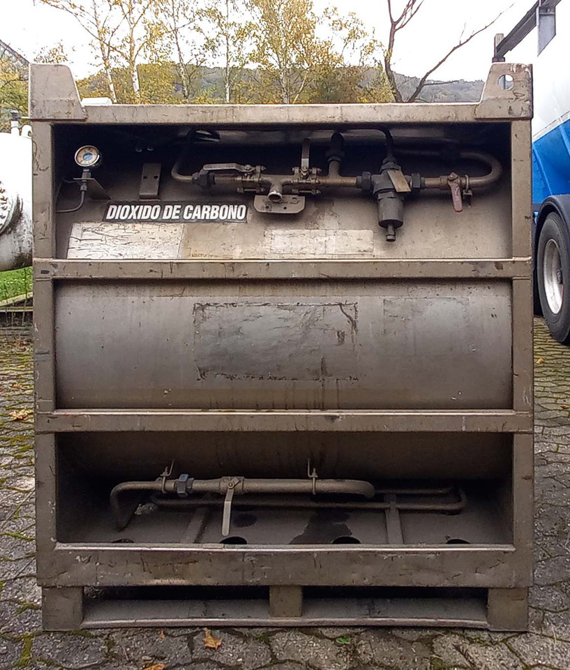 AGA CRYO Gas pallet tank used for oxygen LOX argon LAR nitrogen vessel N2O, CO2, O2, N2 - Tank container: picture 1 AGA CRYO Gas pallet tank used for oxygen LOX argon LAR nitrogen vessel N2O, CO2, O2, N2 - Tank container: picture 1