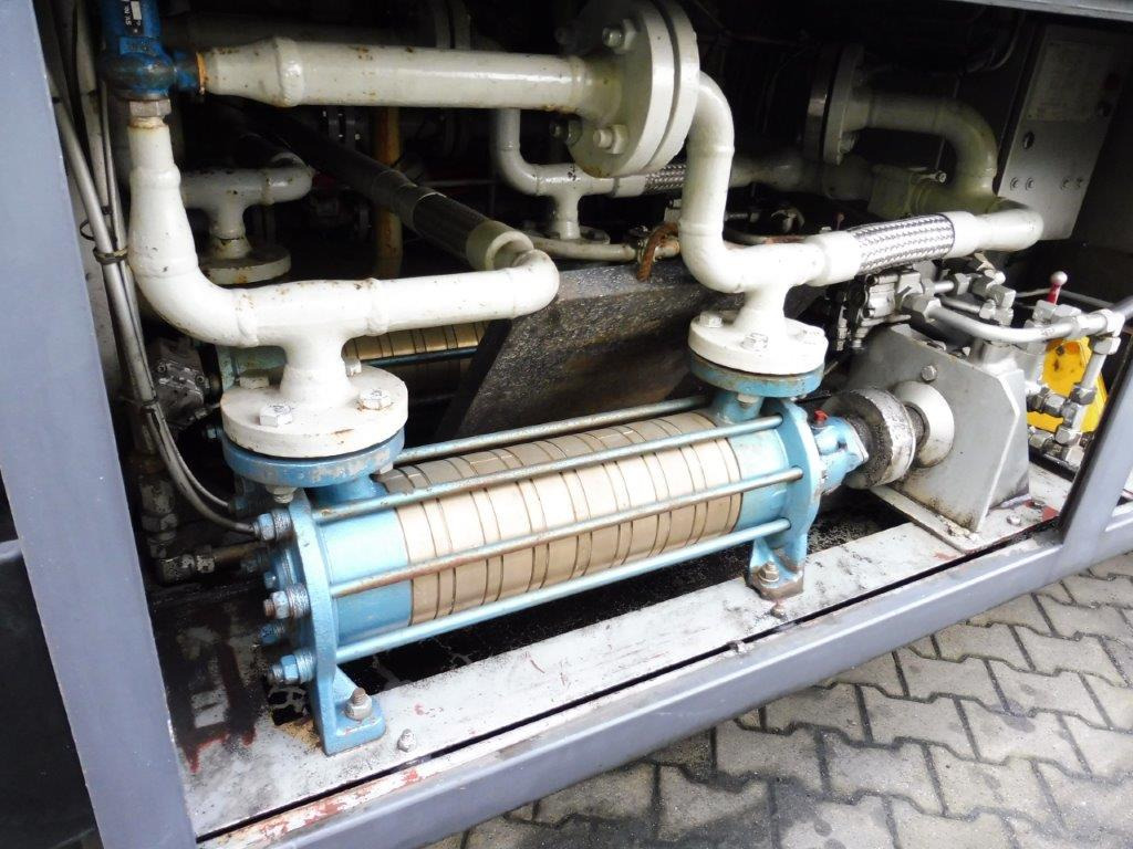 BURG Gas tank semi-trailer used for CO2 Carbon dioxide - Tank semi-trailer: picture 5 BURG Gas tank semi-trailer used for CO2 Carbon dioxide - Tank semi-trailer: picture 5