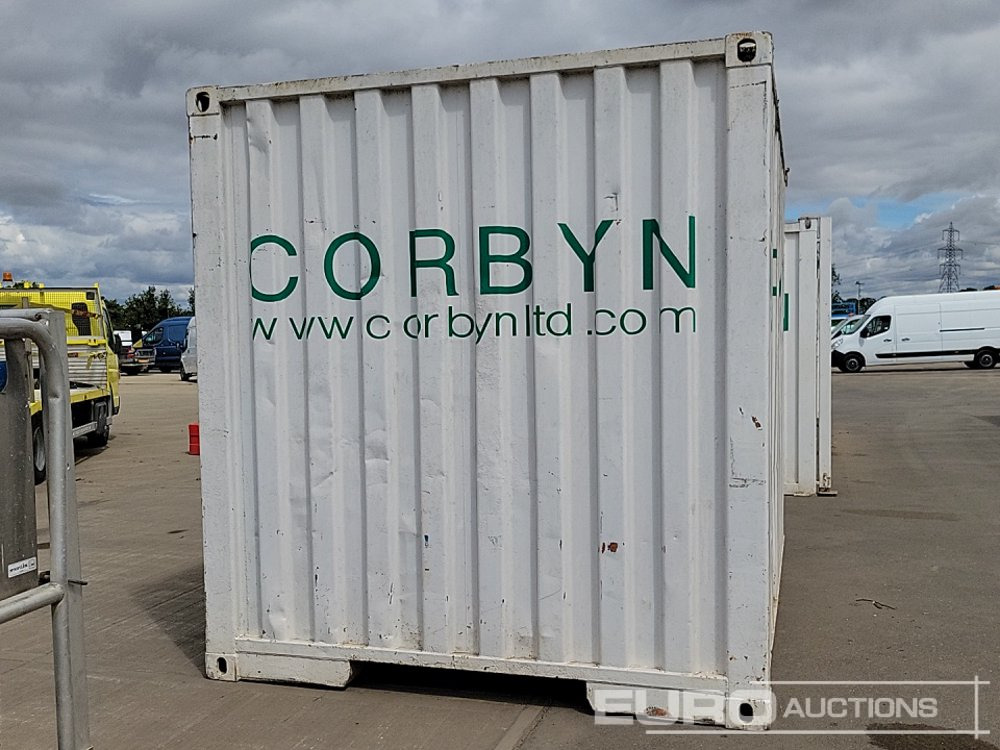 10' x 8' Storage Container (Cannot Be Reconsigned) - Shipping container: picture 4 10' x 8' Storage Container (Cannot Be Reconsigned) - Shipping container: picture 4