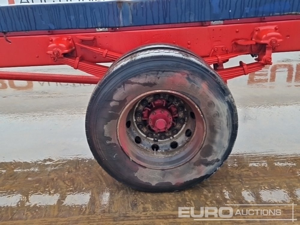 Dropside/ Flatbed truck 1983 Scania 82M: picture 10 Dropside/ Flatbed truck 1983 Scania 82M: picture 10