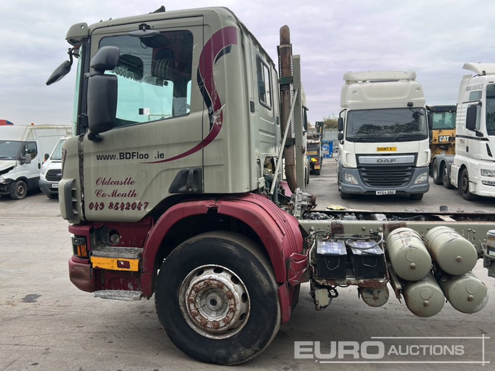 1998 Scania 6x4 Chassis Cab, Manual Gearbox (Engine Fault) (Mileage CANNOT be verified) - Cab chassis truck: picture 2 1998 Scania 6x4 Chassis Cab, Manual Gearbox (Engine Fault) (Mileage CANNOT be verified) - Cab chassis truck: picture 2