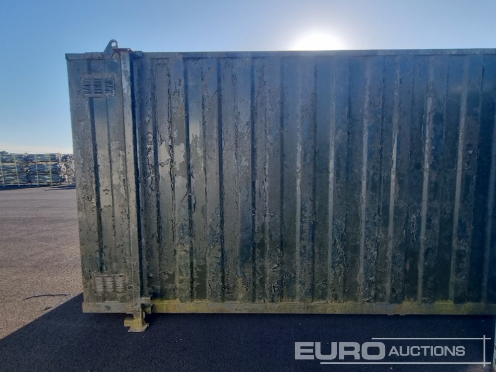 20' x 8' Office - Shipping container: picture 4 20' x 8' Office - Shipping container: picture 4