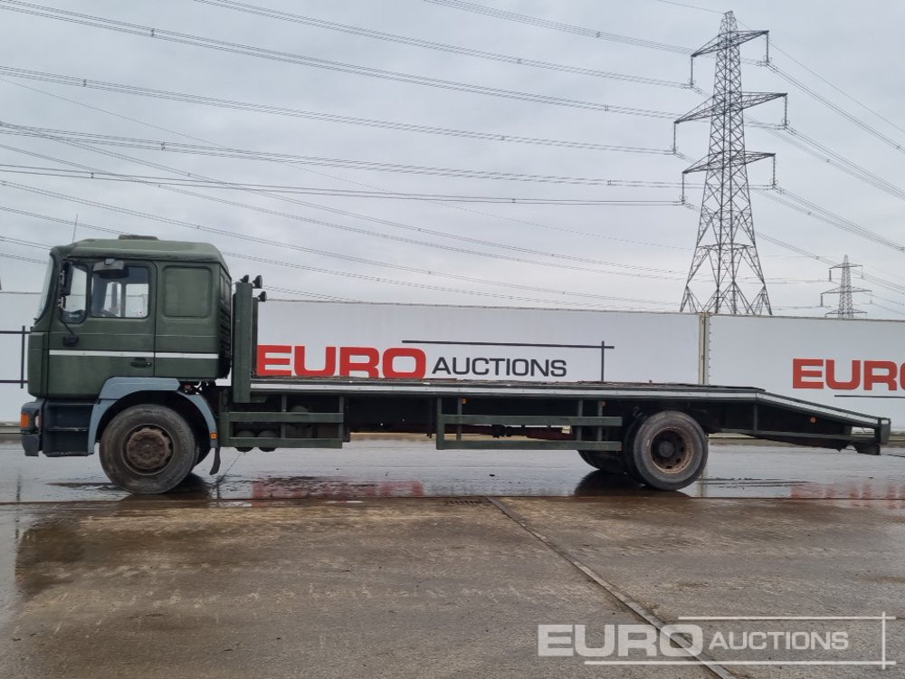 2001 MAN 18.224 - Dropside/ Flatbed truck: picture 2 2001 MAN 18.224 - Dropside/ Flatbed truck: picture 2